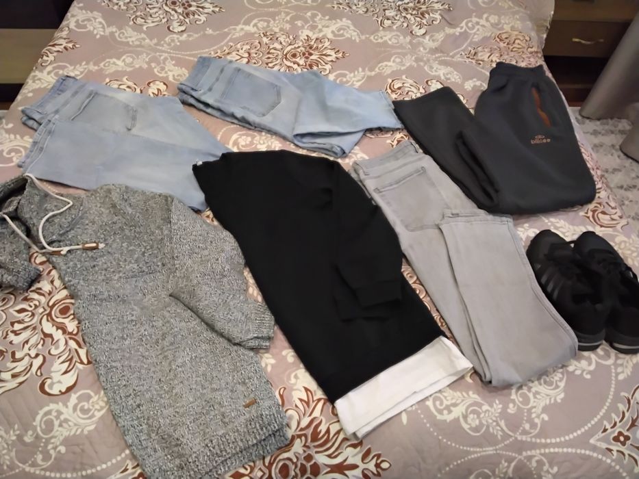 Продам пакет вещей на парня,за 3500т