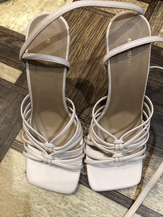 Продам обувь,босоножки