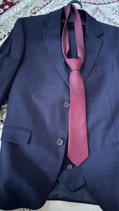 Костюм мужской