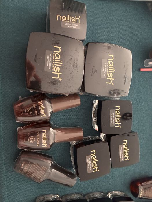 Vand acrygeluri , gel color