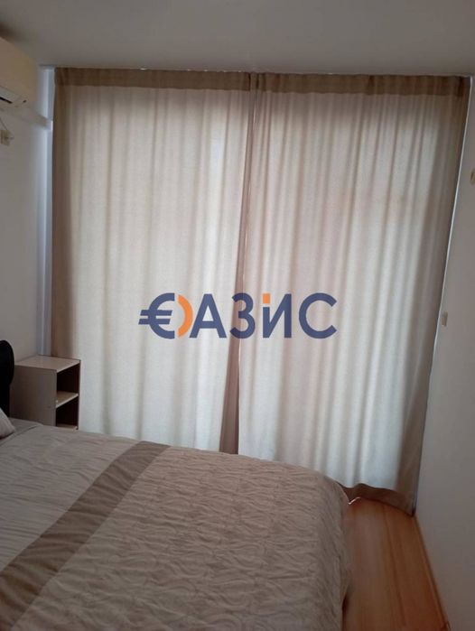 Продава се Тристаен апартамент в к.к. Слънчев бряг - 70 кв.м за 540 €/кв.м - Снимка #5