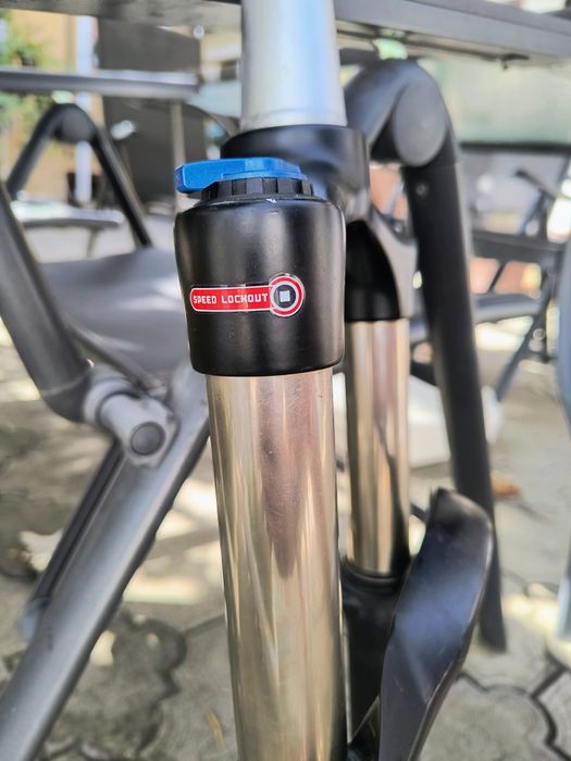 Furca  SR Suntour XCR/ 27,5 boost