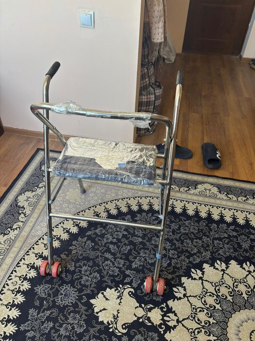 Срочно продам ходунок