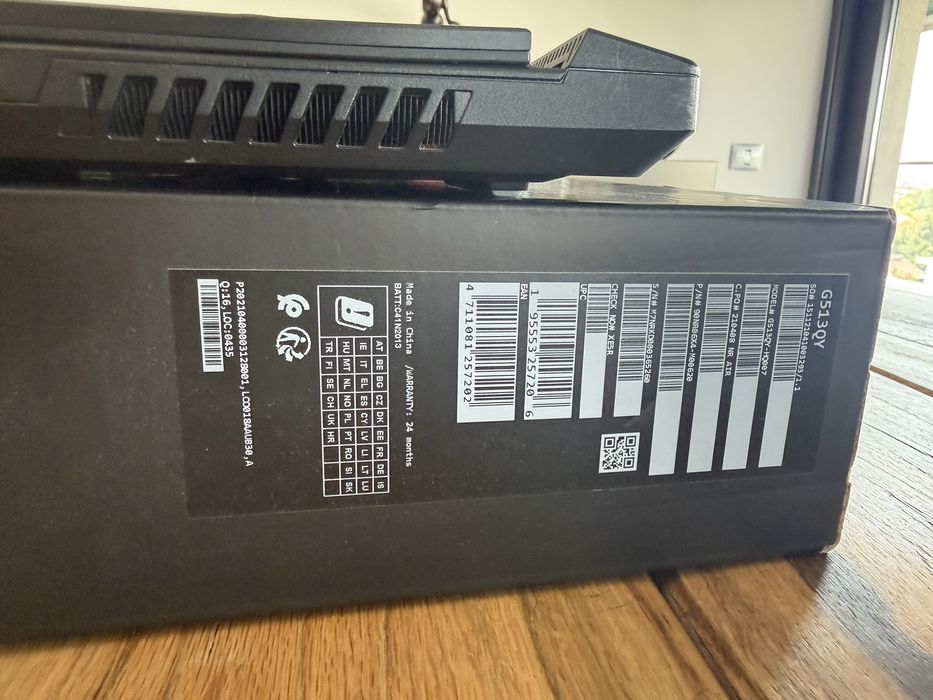 Leptop Gaming Asus ROG STRIX G513QY