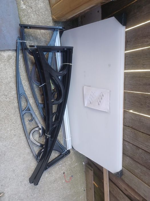 Copertina marchiza policarbonat pentru usi geamuri dim 100 x 300 cm nou pret 550 de lei