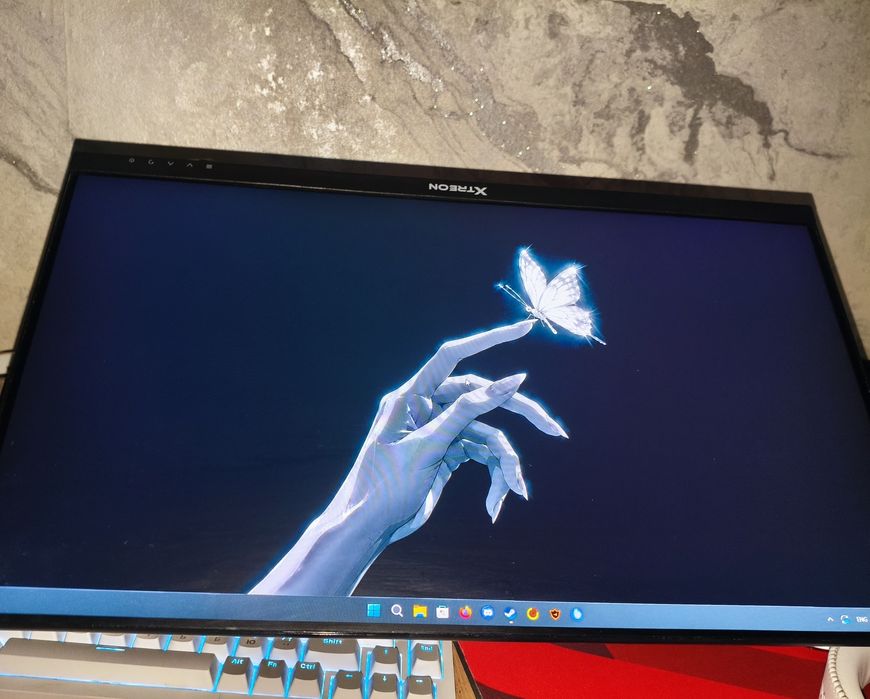 Монитор Xtreon XT2253DE черный