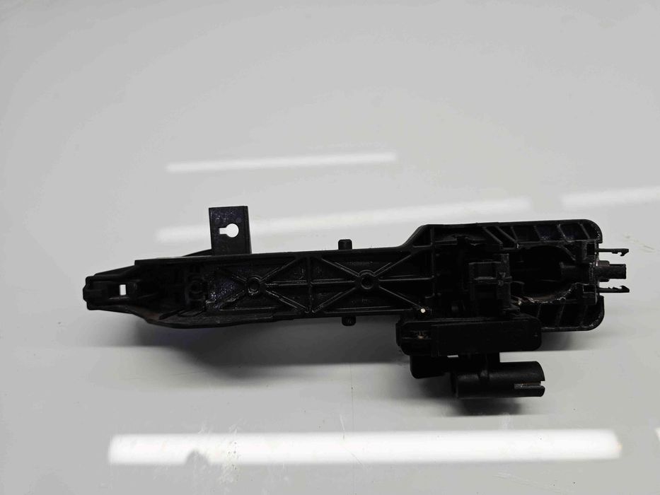 Maner usa dreapta spate Hyundai ix35 (LM) [Fabr 2010-2017] 1K BLACK PE