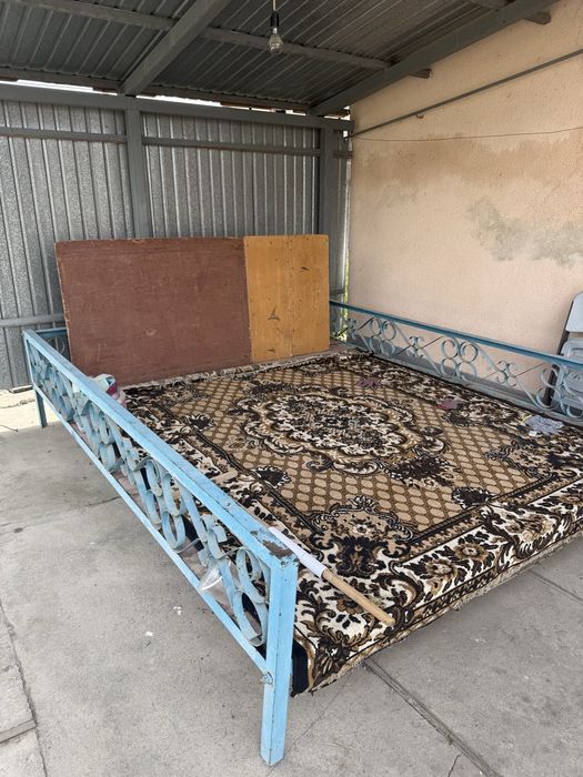 Топчан(железный каркас)