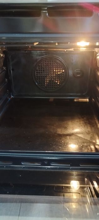 Фурна за вграждане WHIRLPOOL