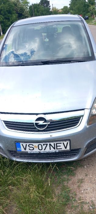 Opel zafira b 1.9 cdti