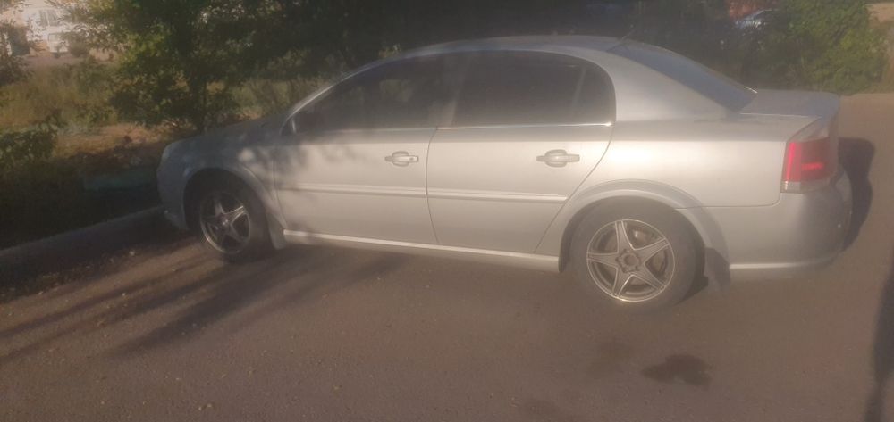 Продам опель вектра с