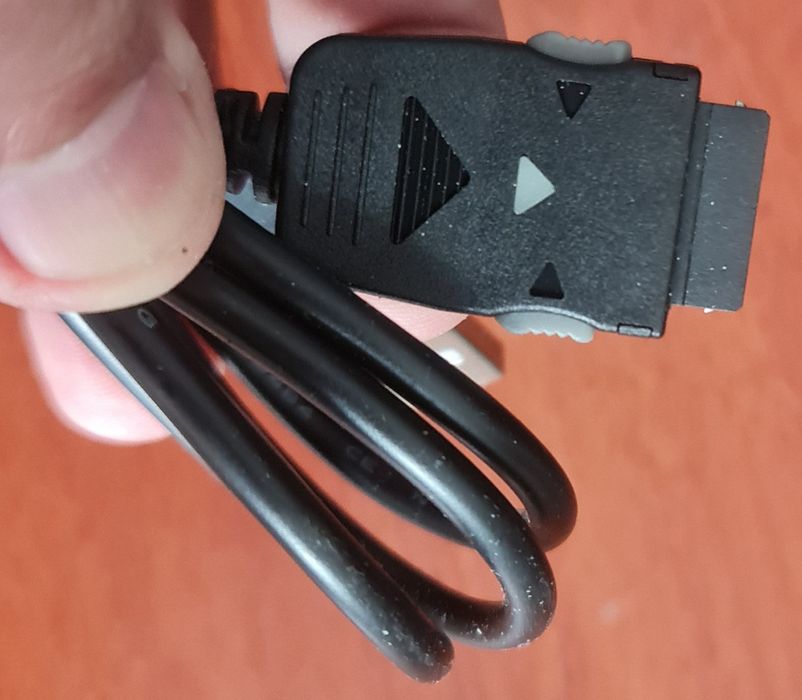 Новые всякие usb кабели для телефонов и фотоаппаратов