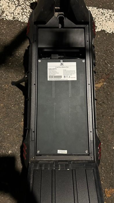 Trotineta electrica KuKirin G3 PRO Modificată