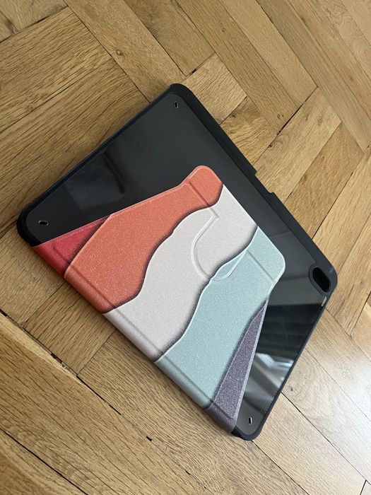Калъфи за Ipad Air 5