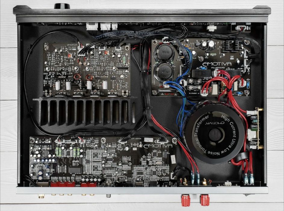 Стереоусилитель интегрированный Emotiva TA-100  USA