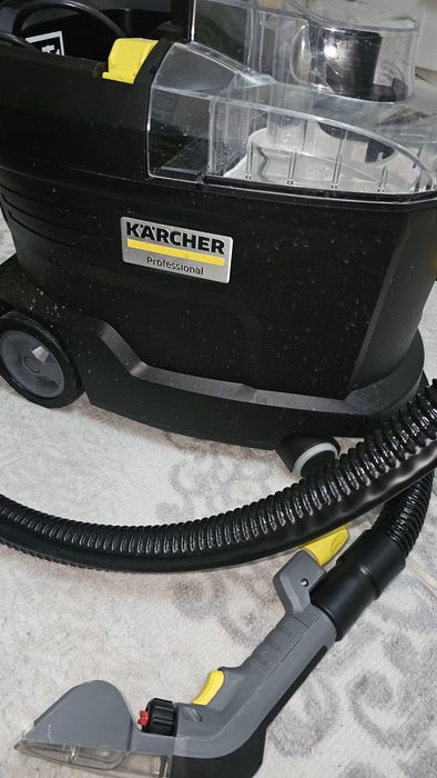 Моющий пылесос Karcher