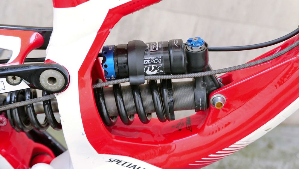 Specialized Demo 8 II – DownHill легенда