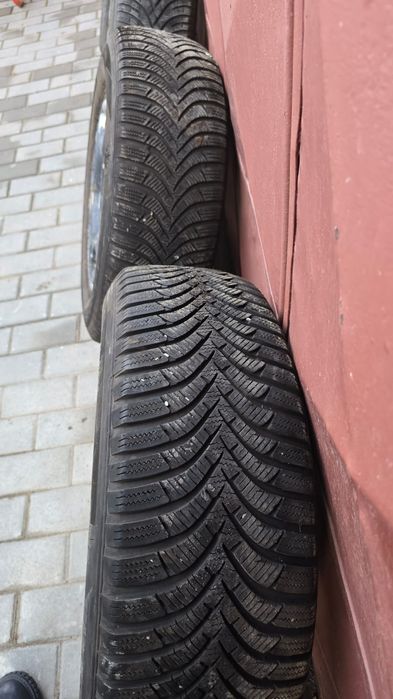 Jante cu anvelope Duster 215 65 16 m+s