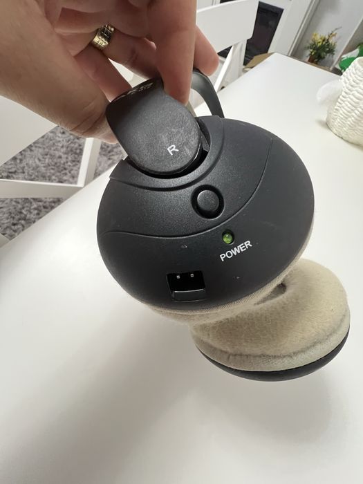 Casti AKG   K912
