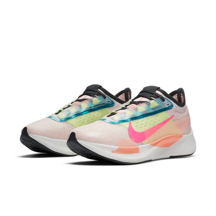 Nike Zoom Fly 3 Premium Barely Rose оригинални размер 38