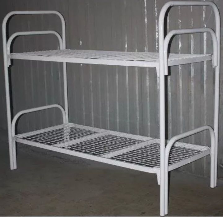 Железный кровать