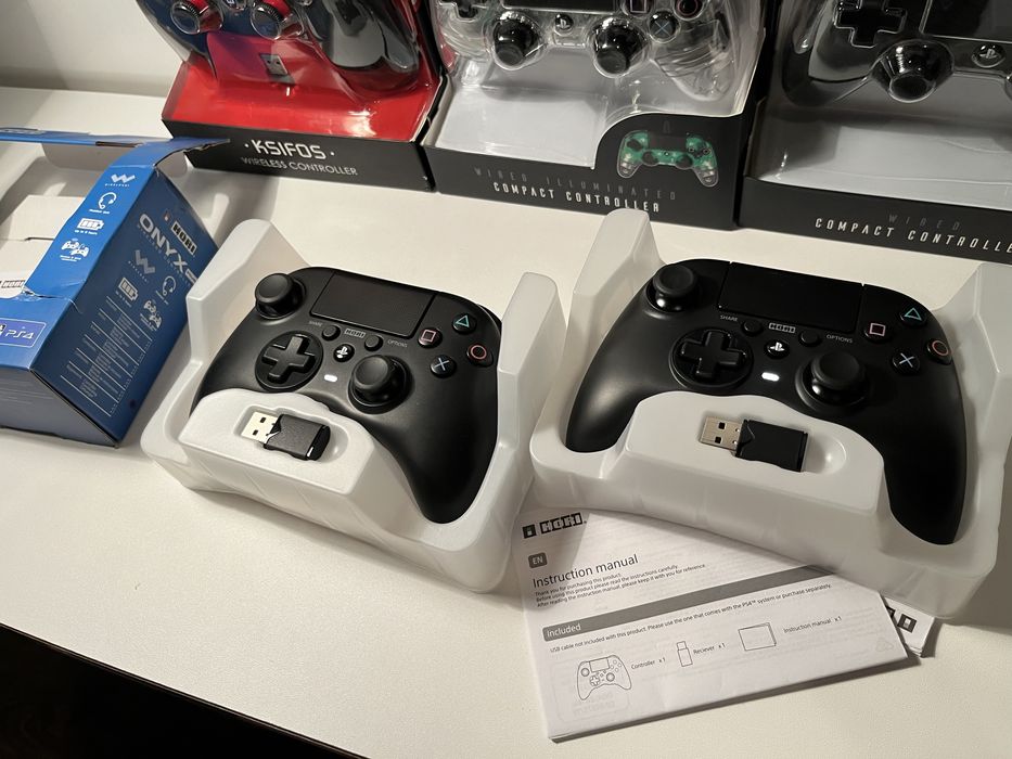 Джойстик HORI за PS4 - оригинален, тестван