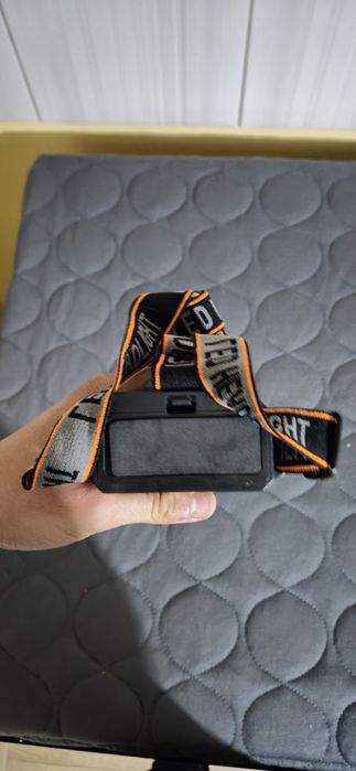 Lanterna de cap pentru pescuit sau minerit