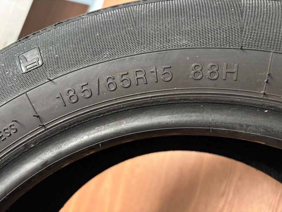 Продам срочно шины