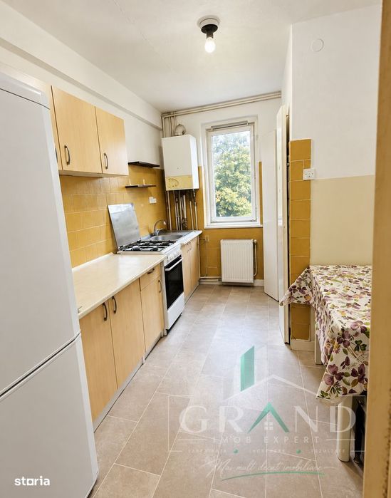 Ap 4 camere | 2 bai | Balcon | Gheorgheni-Hotel Royal