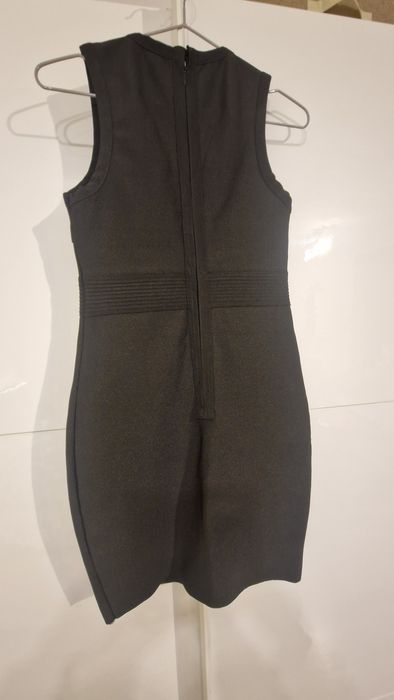 Черна бандажна рокля