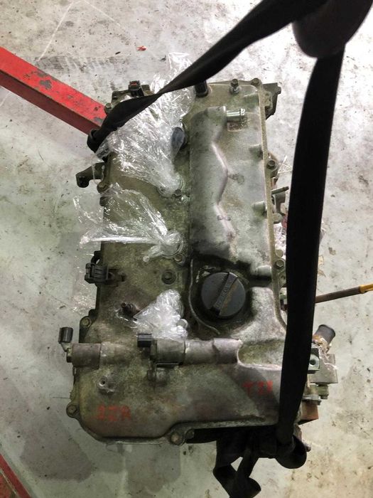 Motor 1.8 benzina Toyota Avensis T27 2ZR-FAE