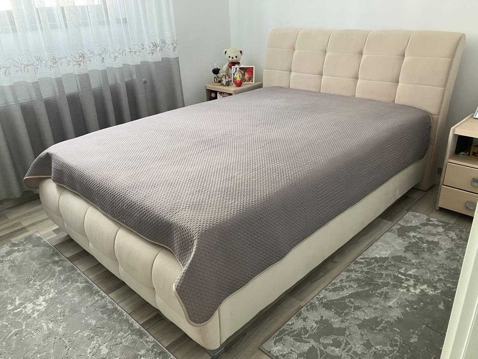 Ocazie!Vand apart 2 camere 58 mp,et1,bloc nou in Iasi-Plopii fara Sot