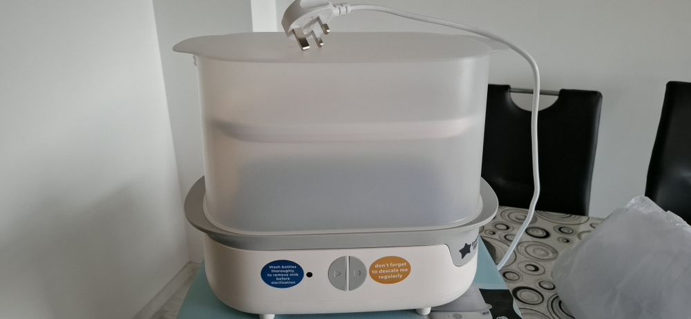 Стелизатор за бебешки шишета Tommee Tippee