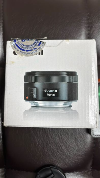 Объектив Canon ef 50mm f1.4