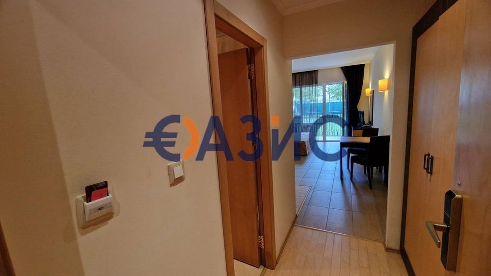 Продава се Едностаен апартамент в к.к. Слънчев бряг - 47 кв.м за 973 €/кв.м - Снимка #3