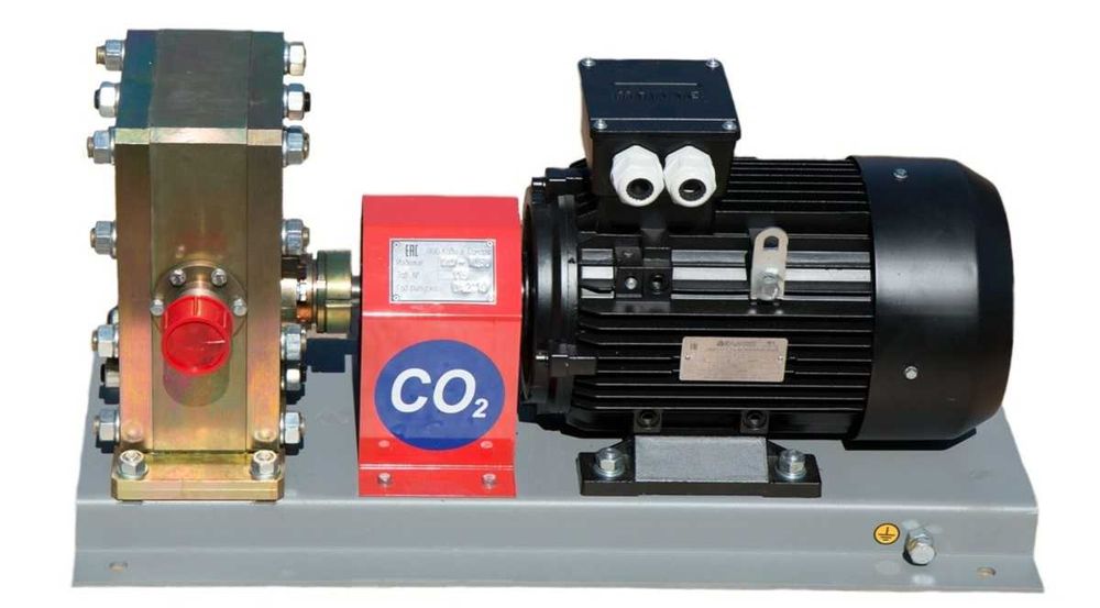 Насос СО₂ для перелива жидкой двуокиси углерода