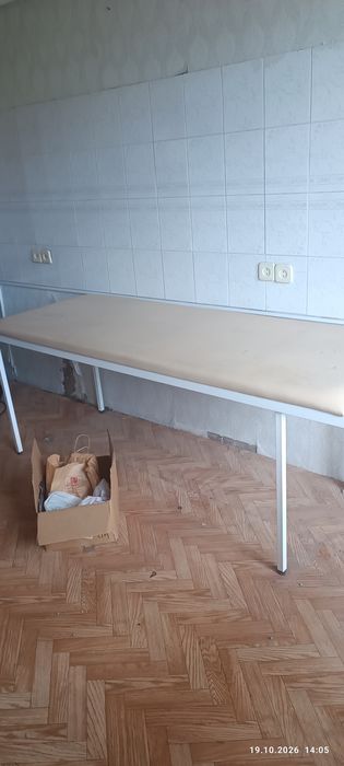 Продам Кушетки б/у