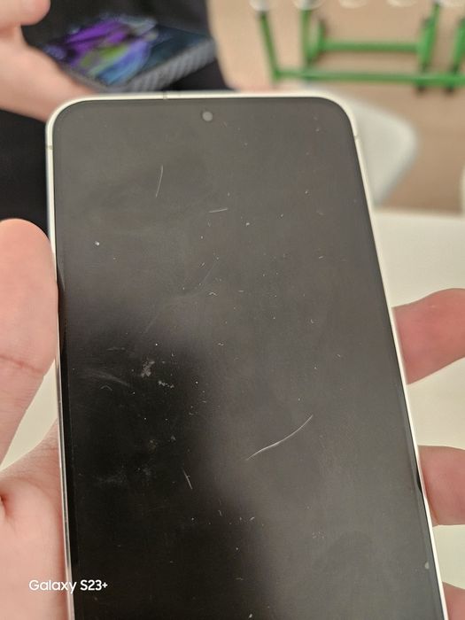 обмениваю Samsung galaxy s23