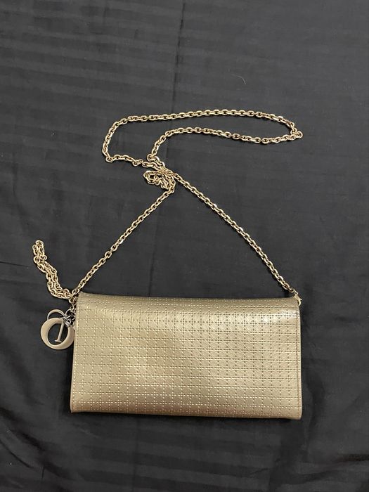 Сумочка Dior wallet on chain