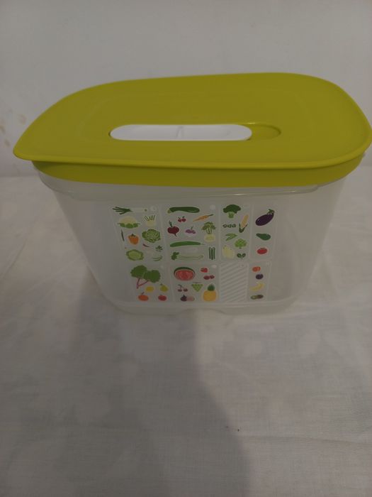 Tupperware контейнер Умный холодильник 1.8 л