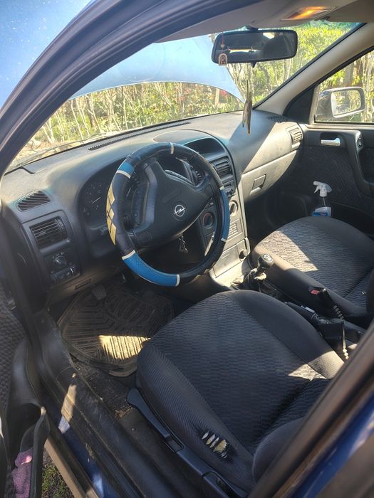 Vând Opel Astra g 1.6.8 valve 2500 roni