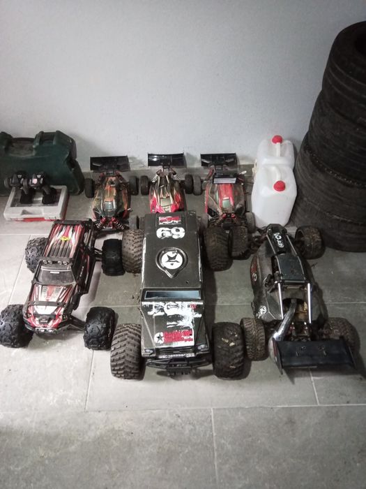 Mașinuțe electrice și pe benzină cu telecomandă