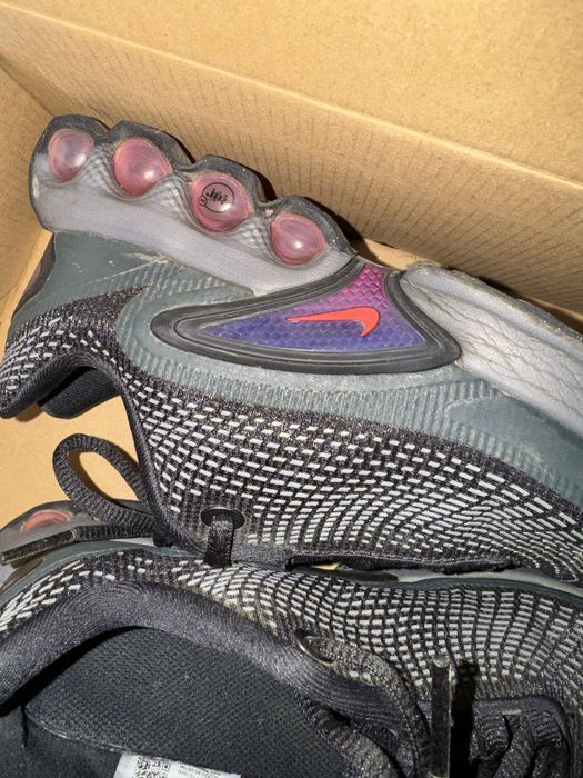 Papuci Nike Dn gri cu negru si mov