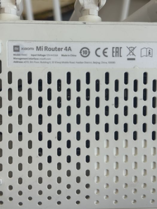 Роутер router mi xiaomi 4A б//у 4000