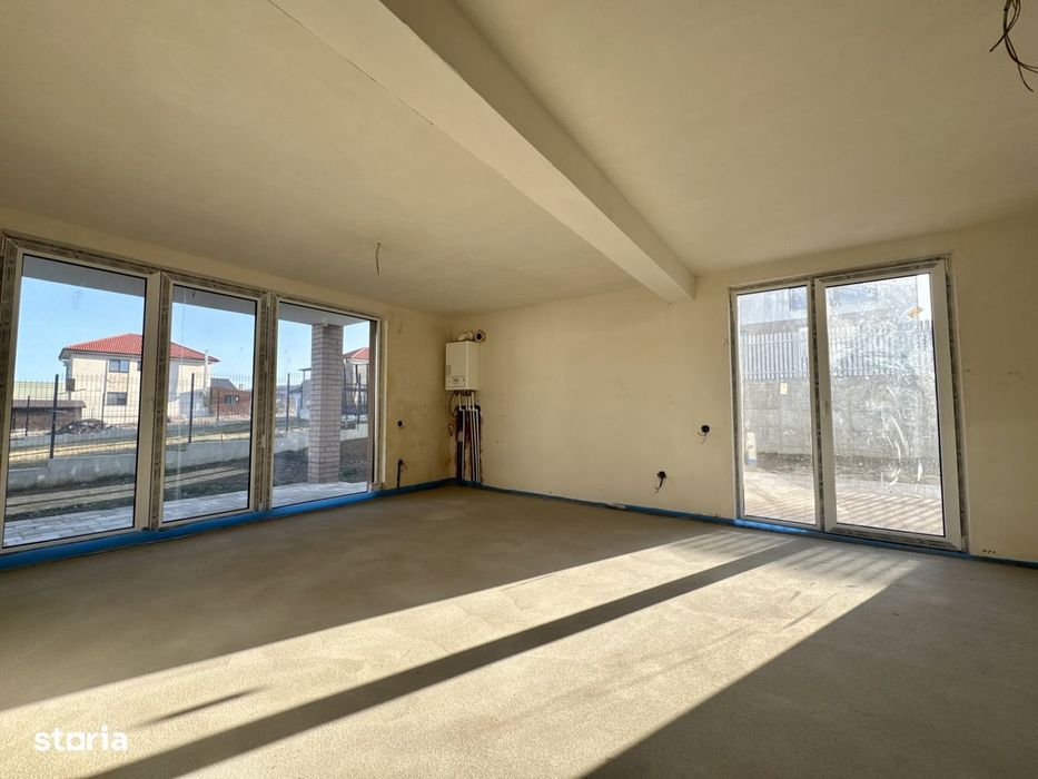 Casa cu garaj, 130 mp, 400 mp teren, CF disponibil, Chinteni