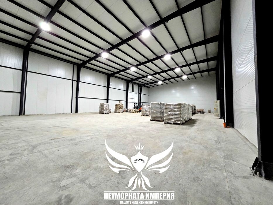 Дава се под наем Склад в Асеновград - 330 кв.м за 1115 € - Снимка #4