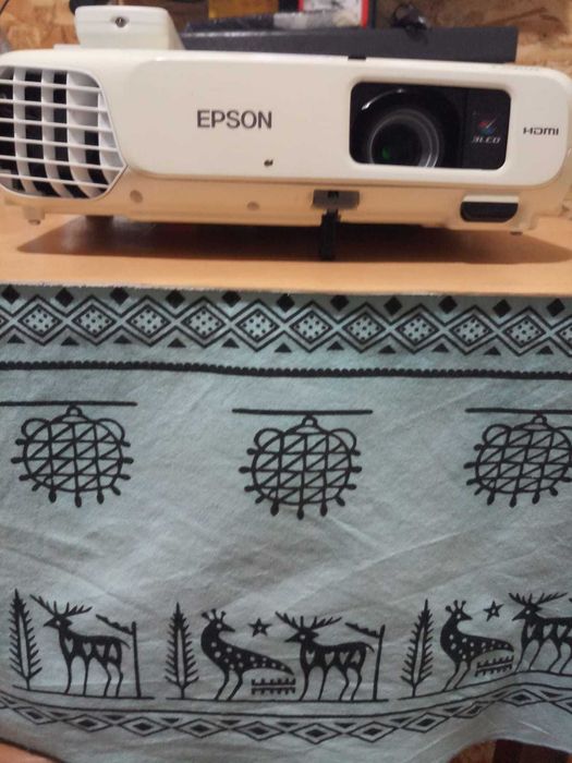 Проектор Epson EB-X18, XGA, 3000lum,HDMI, USB