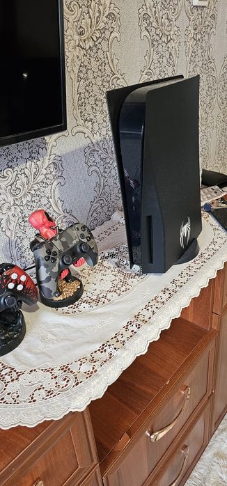 Sony playstation 5 лимитированная версия.