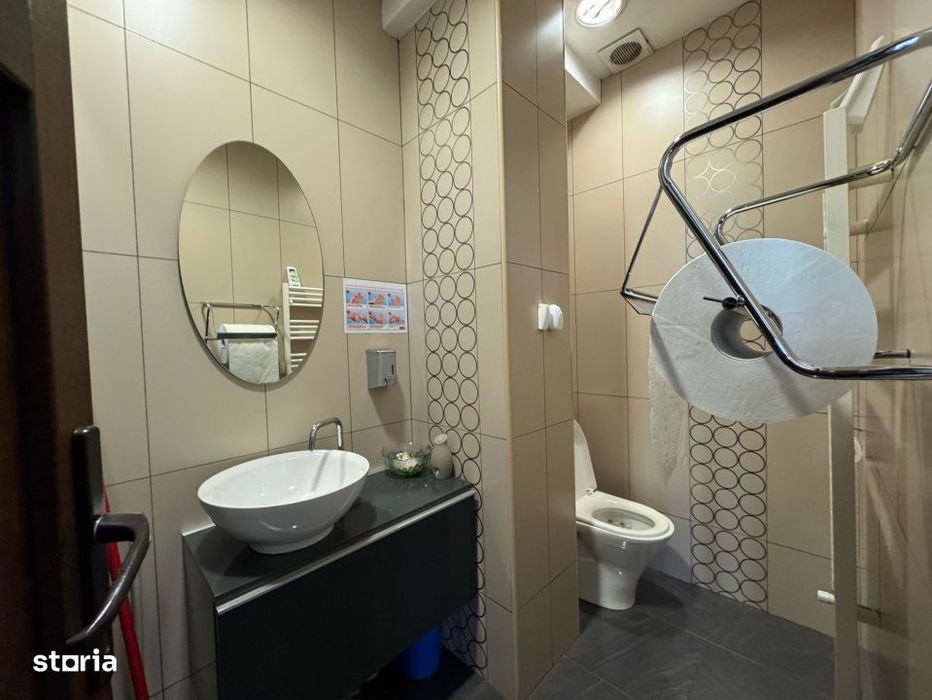 Apartament 4 camere, ultrafinisat, mobilat pentru birou, panorama unic