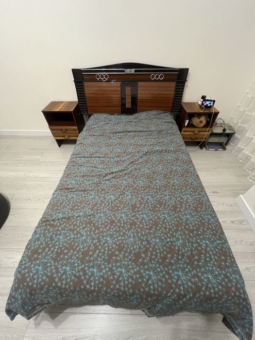 Продам кровать 1.5 спальная